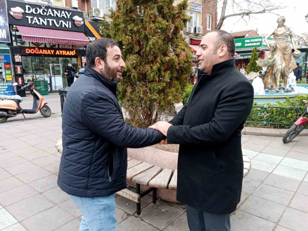 Bağımsız Aday Kasım Karakaş'ı şehirde kimse tanımıyor