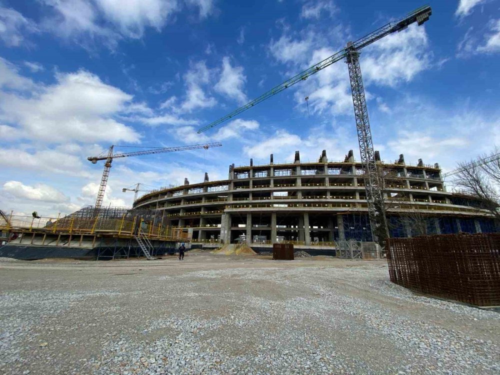 Ankara’da çürük raporu alınmıştı! 45 bin kişilik yeni stadyumda çalışmalar havadan görüntülendi