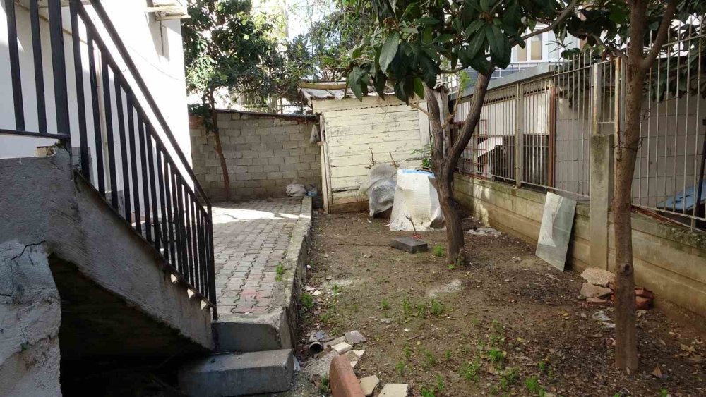 JASAT kapıdan girince balkondan ölüme atladı