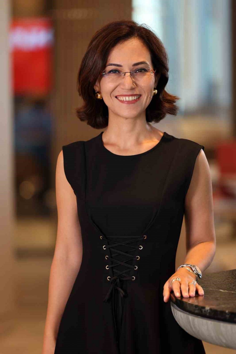 Serenay Sarıkaya ile Akbank, 1e1 Bankacılık Hizmetlerini Tanıttı