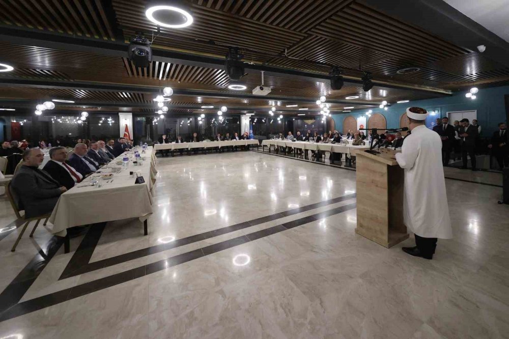 Türkiye Diyanet Vakfı, 100'ün Üzerinde Ülkede 35 Milyon İnsana Ulaşıyor