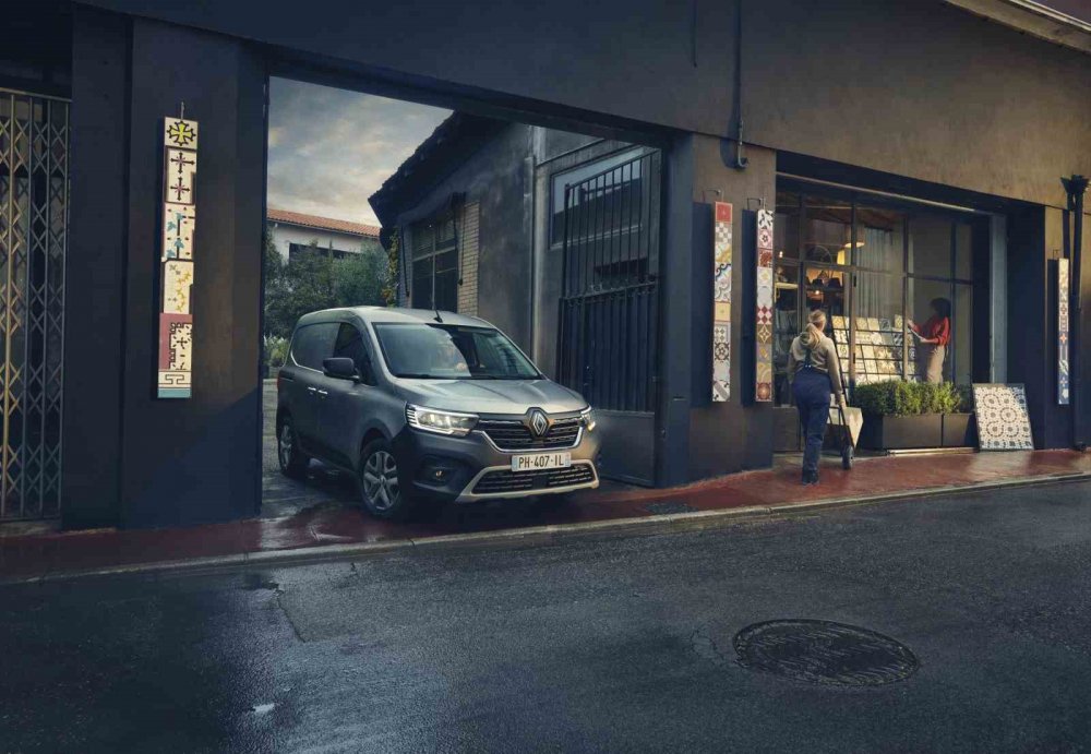 Yeni Renault Kangoo Ailesi Türkiye'de Satışa Sunuldu