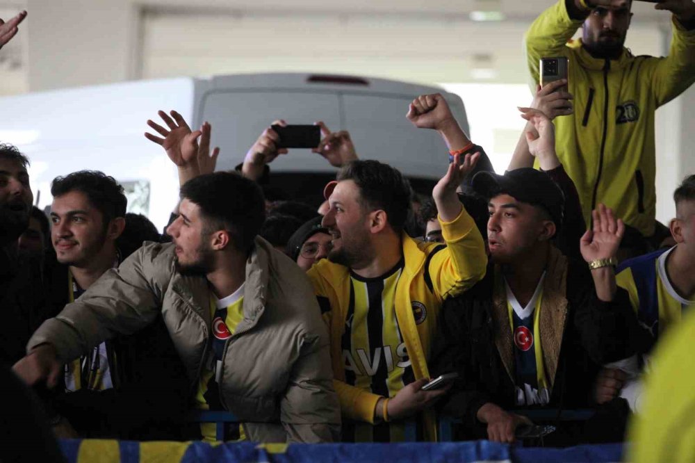 Fenerbahçe kafilesi Konya’da