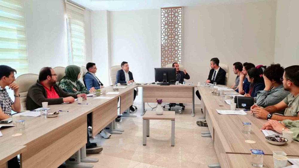Beyşehir Devlet Hastanesi’nde Adli Tıp Sempozyumu Düzenlendi
