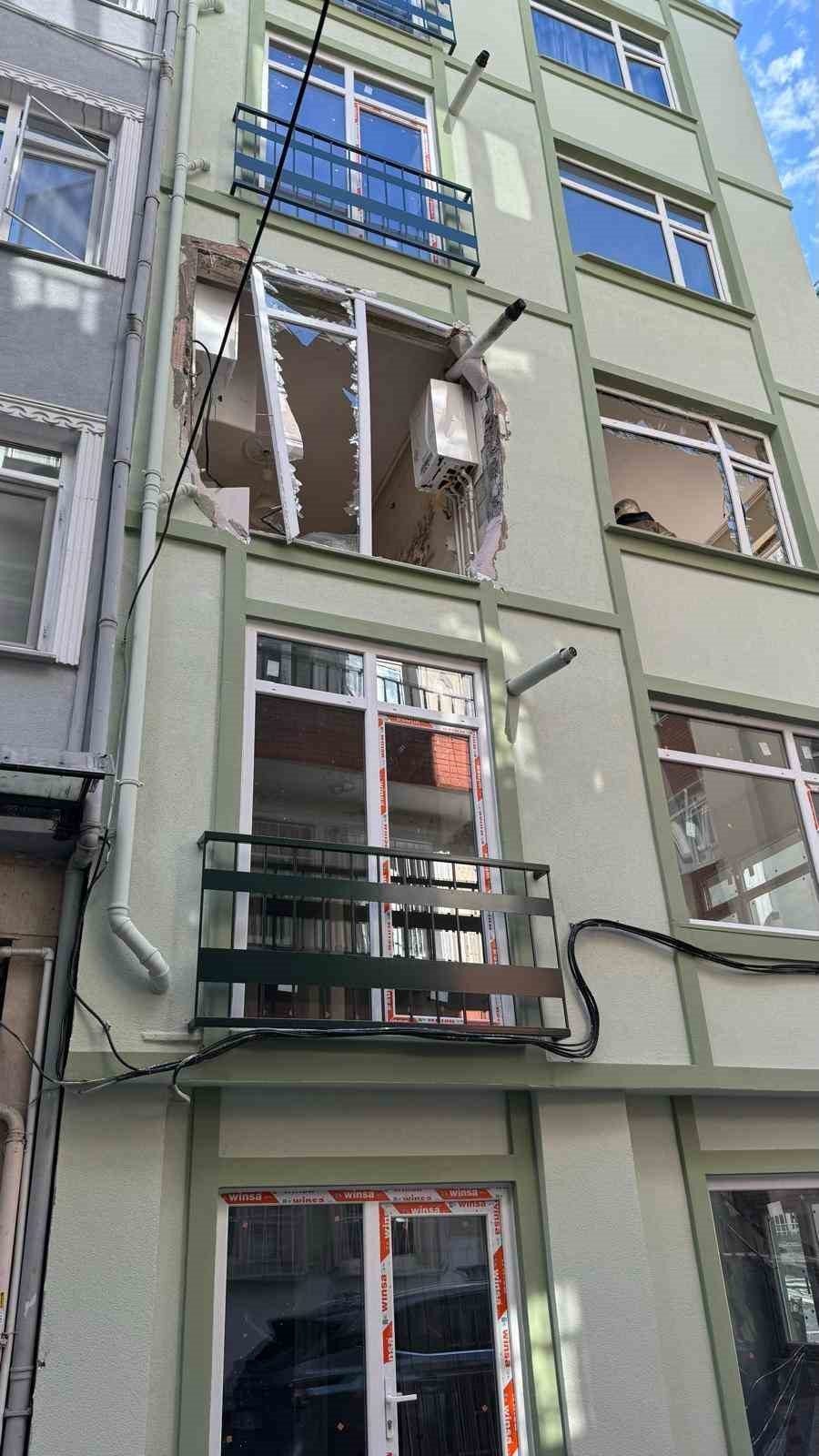 Doğal Gaz Patlaması: 5 Katlı Binada Hasar ve Yaralanma