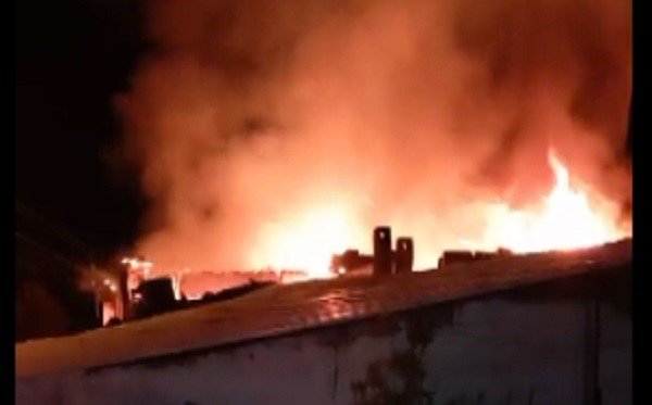 Aynı hatayı yapmayın: Şarj aleti evi küle çevirdi