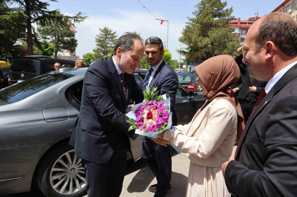 Yeniden Refah Partisi Lideri Fatih Erbakan'dan Sarayönü Belediyesine Ziyaret