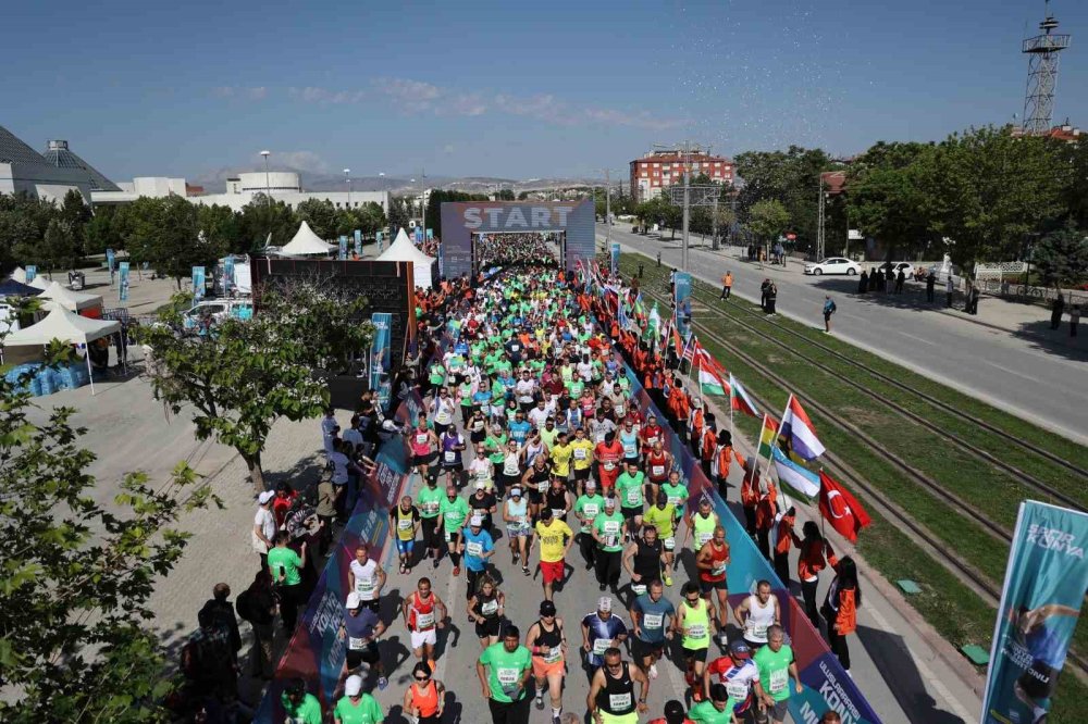 3. Uluslararası Konya Yarı Maratonu tamamlandı