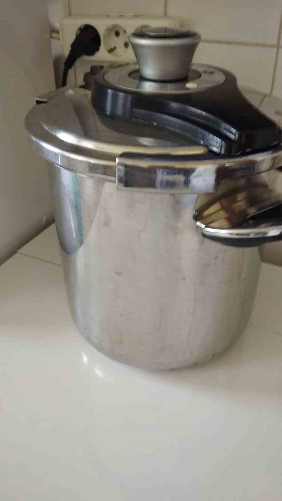 Düdüklü tencere hastanelik etti