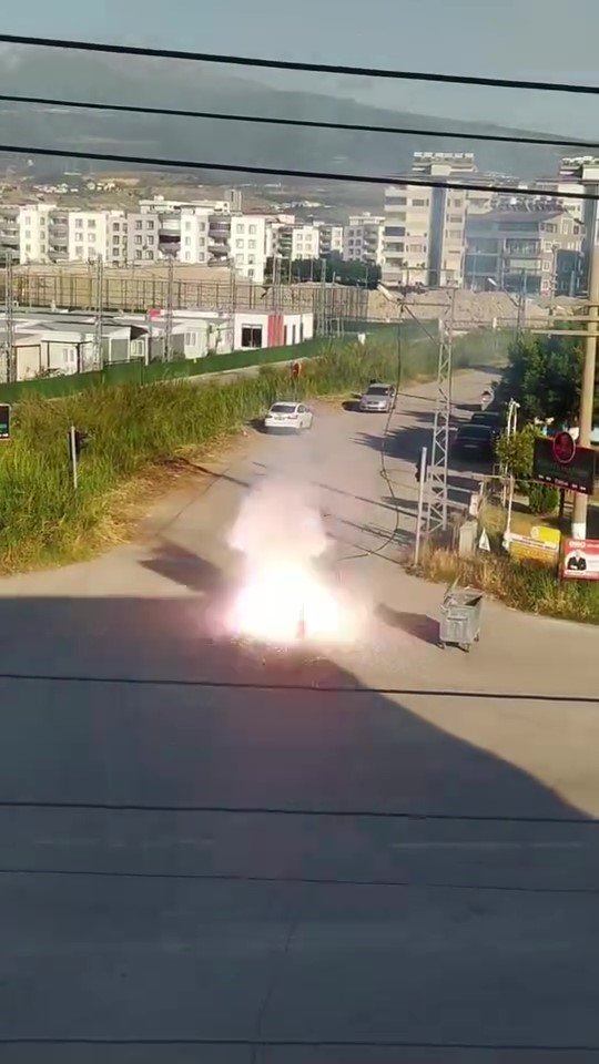 40 Derece Sıcaklık Elektrik Tellerini Kopardı