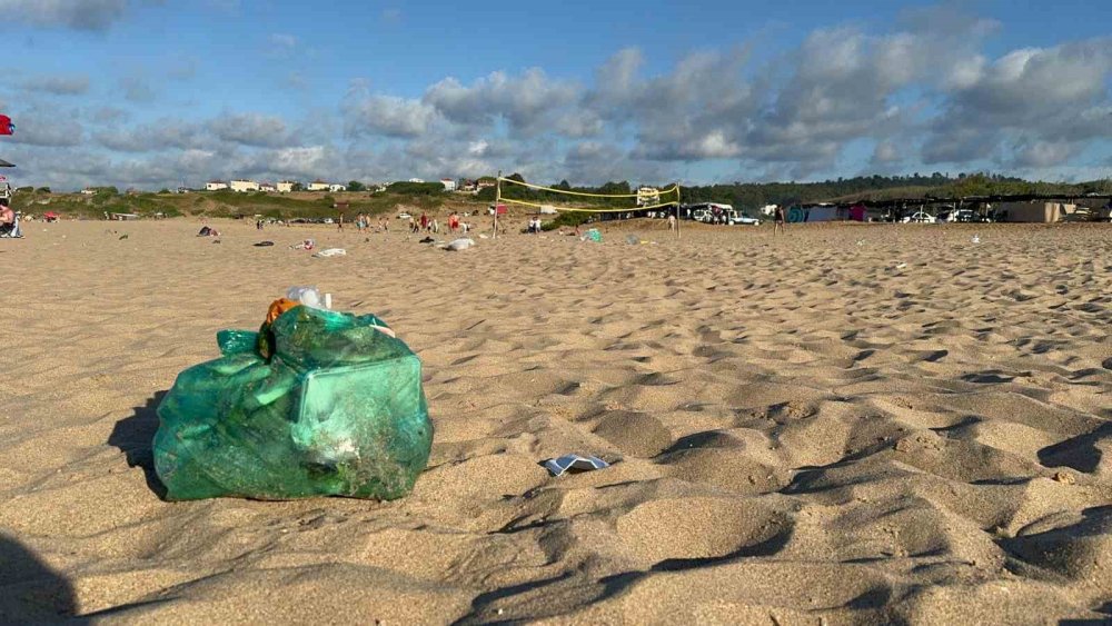 İstanbul'da Deniz Keyfi Tehlikeye Girdi