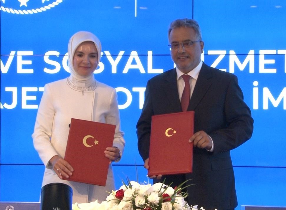 Şehit yakınları, gazi ve gazi yakınlarına Ajet uçak biletlerinde indirim