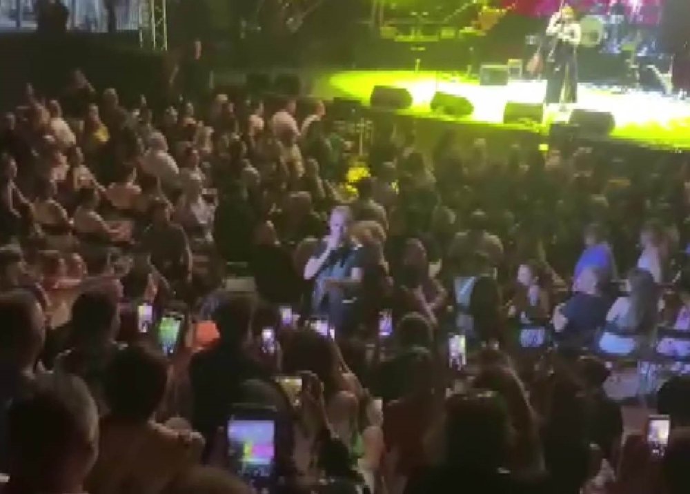 Haluk Levent konser sonrası rahatsızlandı