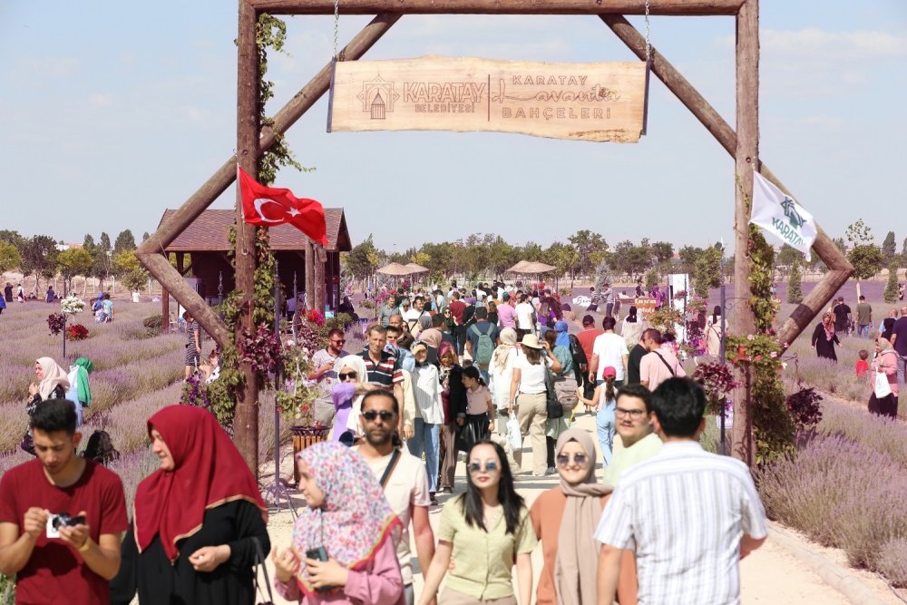Karatay Lavanta Günleri'nde Ziyaretçi Rekoru Kırıldı