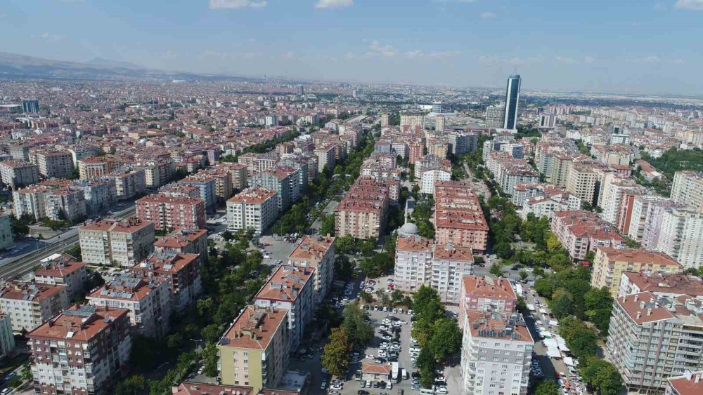 Konya Emlakçılar Odası'ndan Kiracı ve Ev Sahiplerine 'Anlaşın' Tavsiyesi