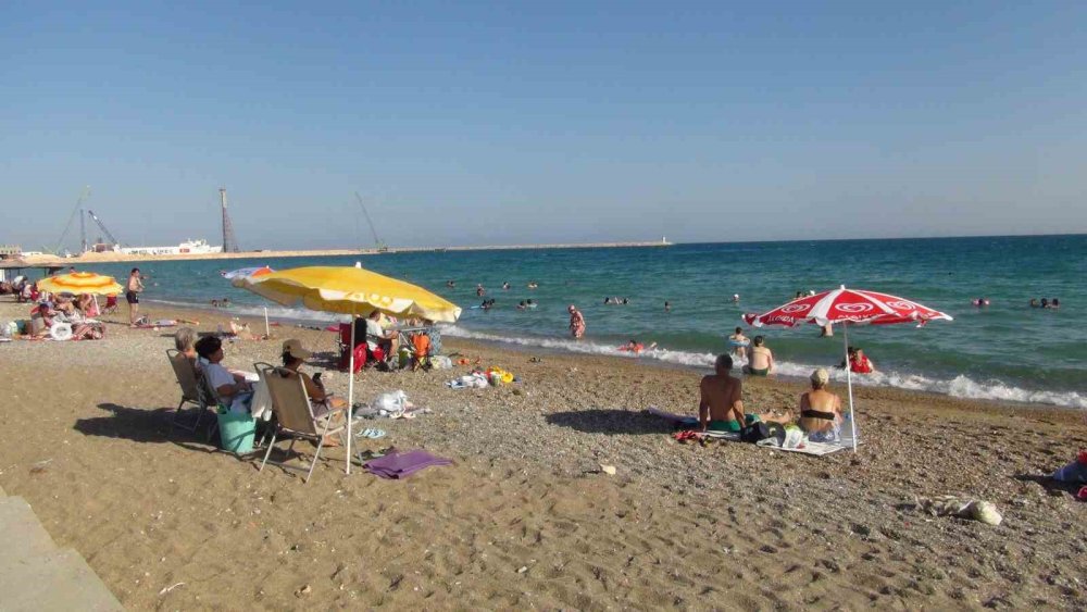 Avrupa Kupası ve Aşırı Sıcaklar Turizmi Vurdu