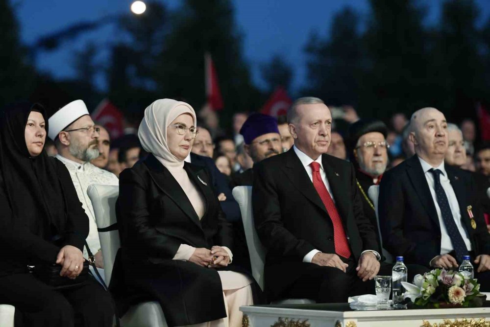 Cumhurbaşkanı Erdoğan: 15 Temmuz’un işaret fişeği ’one minute’ten hemen sonra atıldı