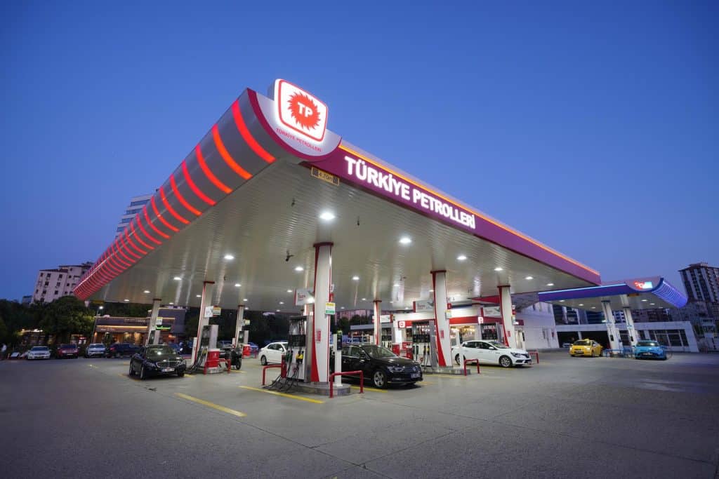 turkiye-petrolleri-istasyon-1024x683.jpg