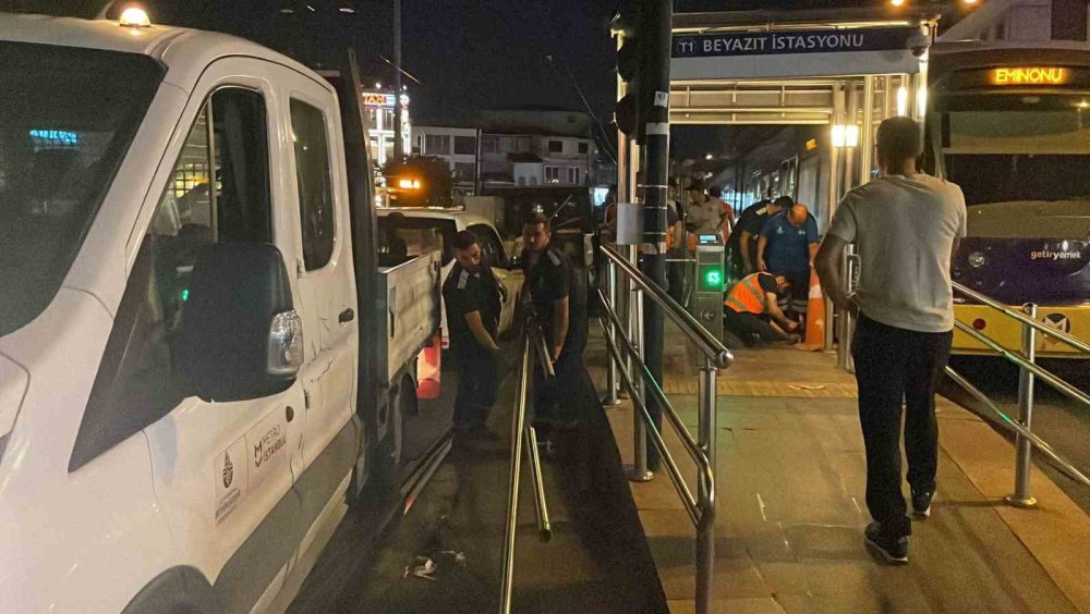 Tramvay Faciası: Dengesini Kaybeden Adam Hayatını Kaybetti