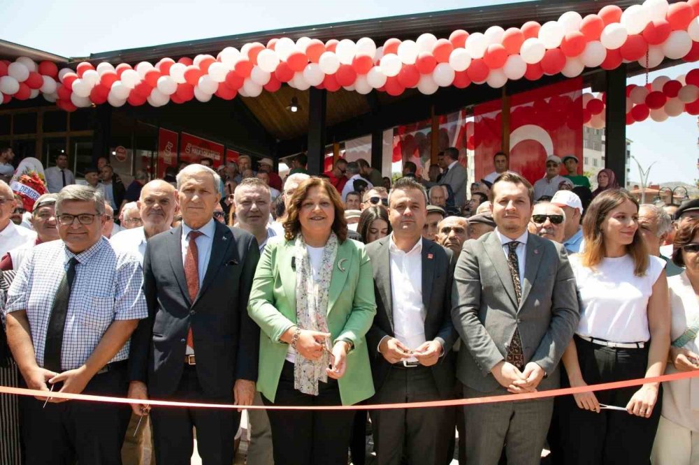 Afyonkarahisar Belediyesi'nden Yeni Hizmet: İlk 'Halk Lokantası' Açıldı