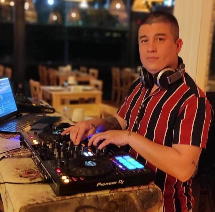 Beyoğlu'nda DJ Muharrem Ülker'e Saldırılar Devam Ediyor: Eski Patronlarının Tehditleri Sürüyor
