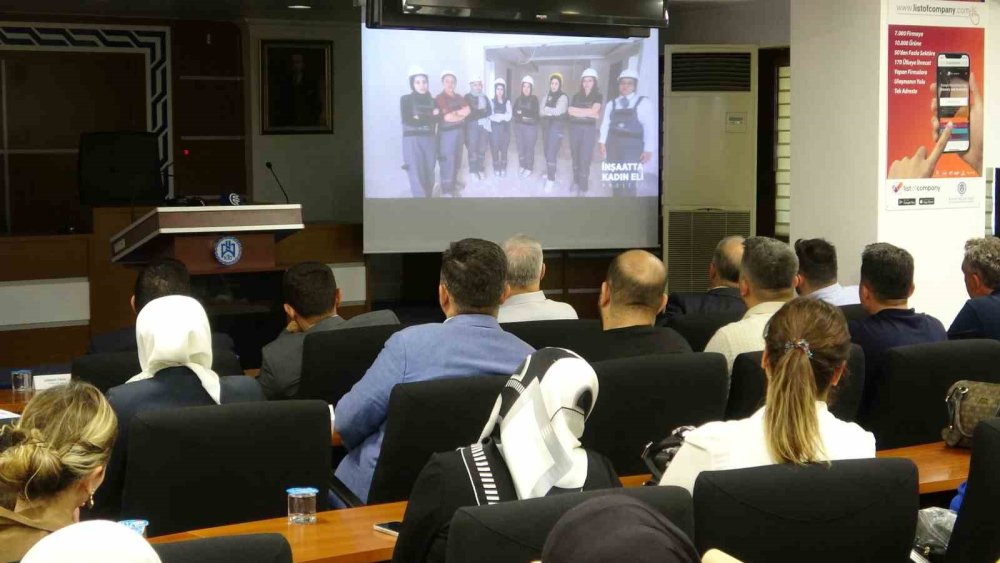 İnşaatta Kadın Eli Projesi'nde Sertifika Töreni Gerçekleştirildi
