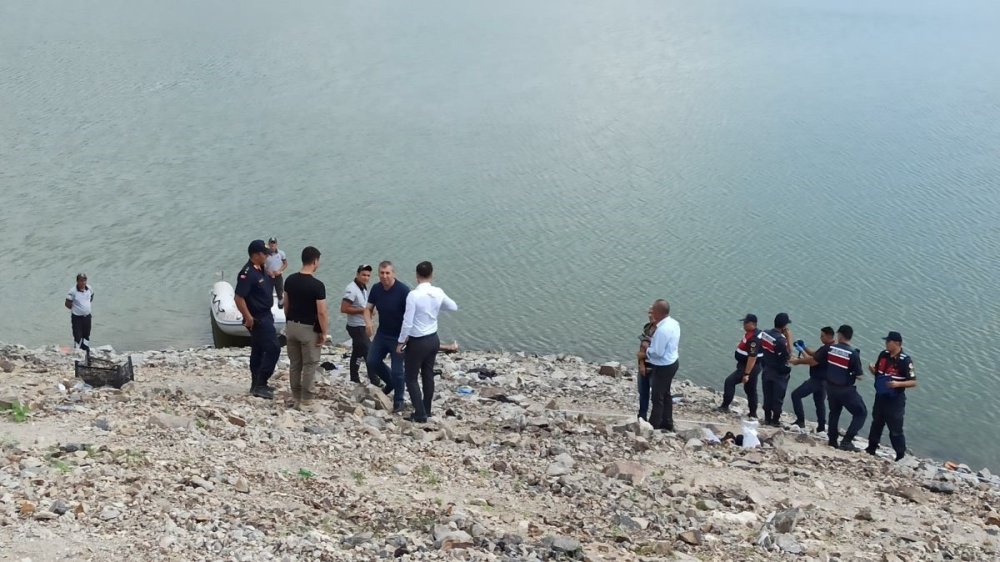 Serinlemek için girdiği Kurtboğazı Barajı sonu oldu