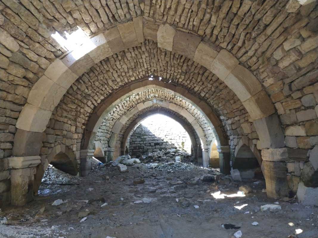 altinapa-hani-2.jpg