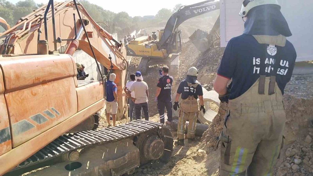 Tuzla'da Göçük Faciası: 2 İşçi Hayatını Kaybetti, 4 Kişi Gözaltında