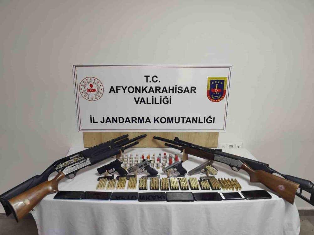 Kır Düğününde Havaya Ateş Açan 13 Kişiye Şafak Operasyonu