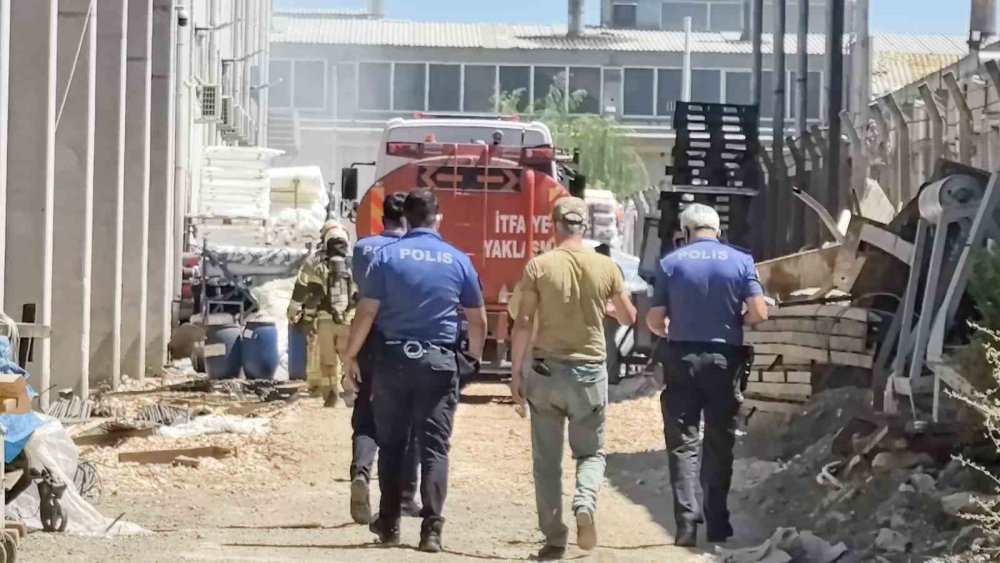 Tekstil Fabrikasında Kimyasal Sızıntı: 11 İşçi Hastaneye Kaldırıldı