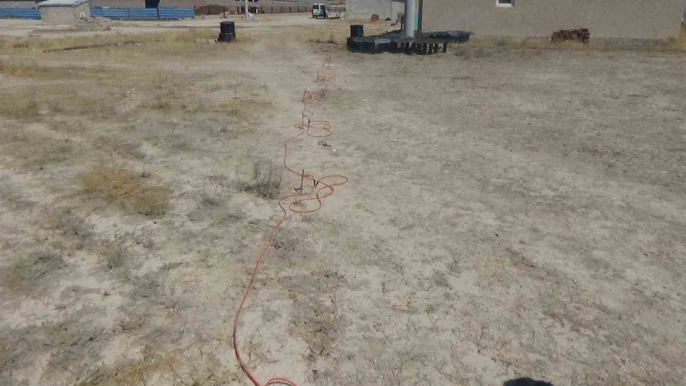 Karapınar'da Obruk Tehlikesi Artıyor: Vatandaşlar Tedirgin, Evler Risk Altında