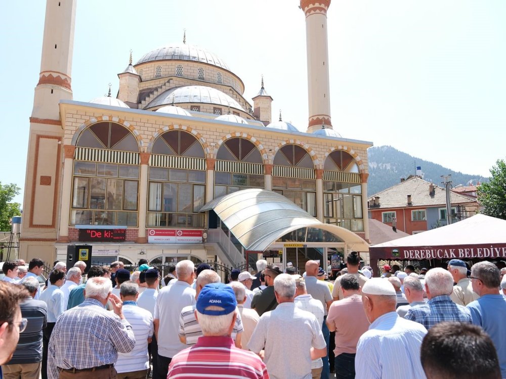 Derebucaklılar yağmur duasına çıktı