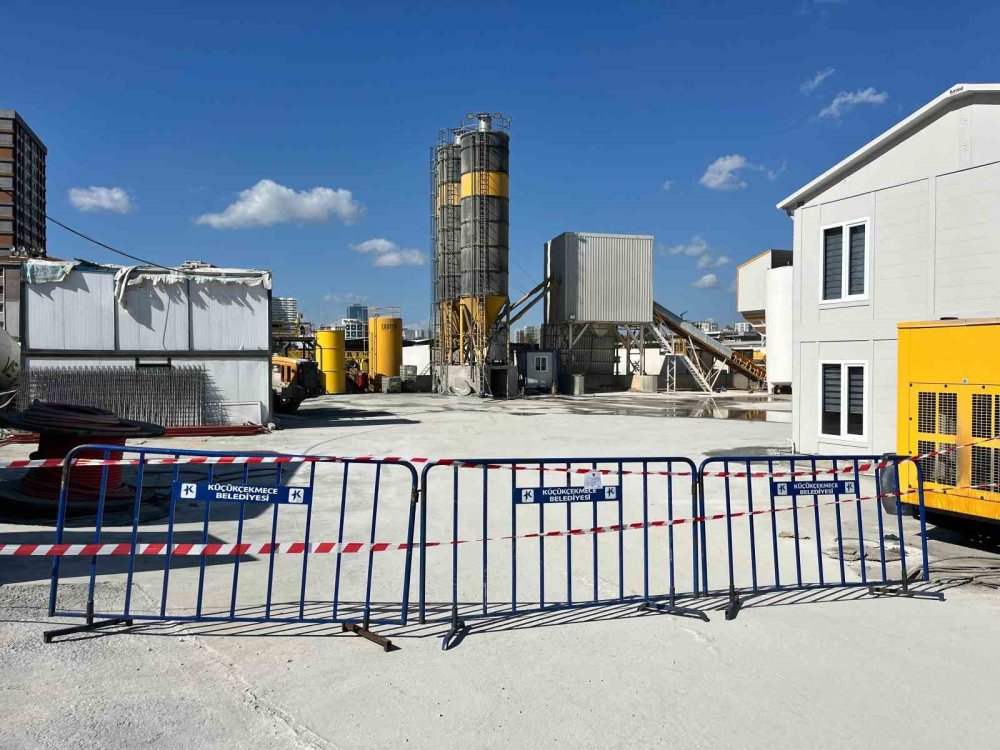 Beton santraline belediye mühürü