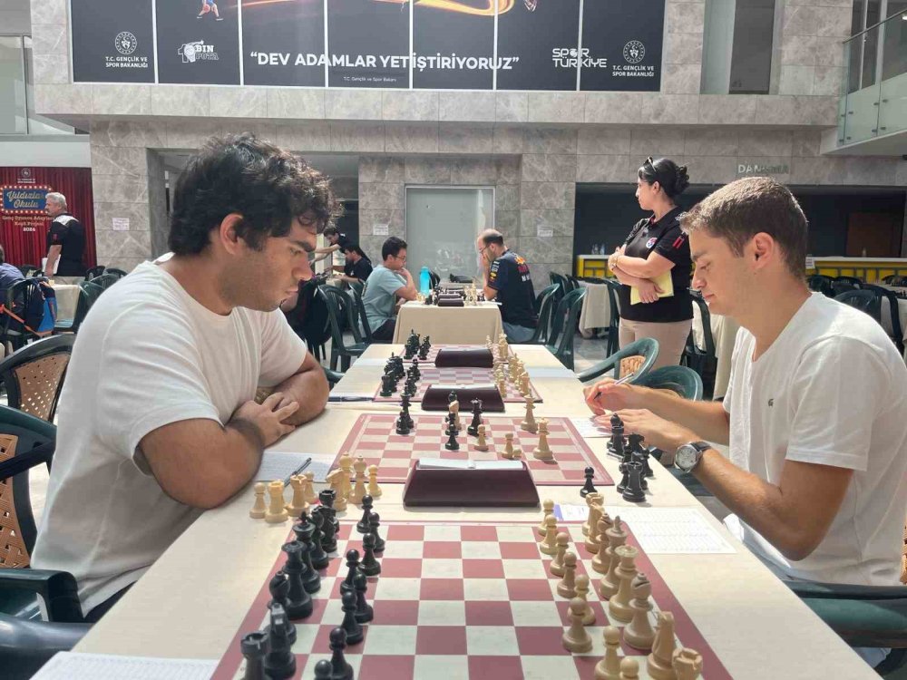 Veliler kan bağısında bulundu çocuklar kıyasıya yarıştı