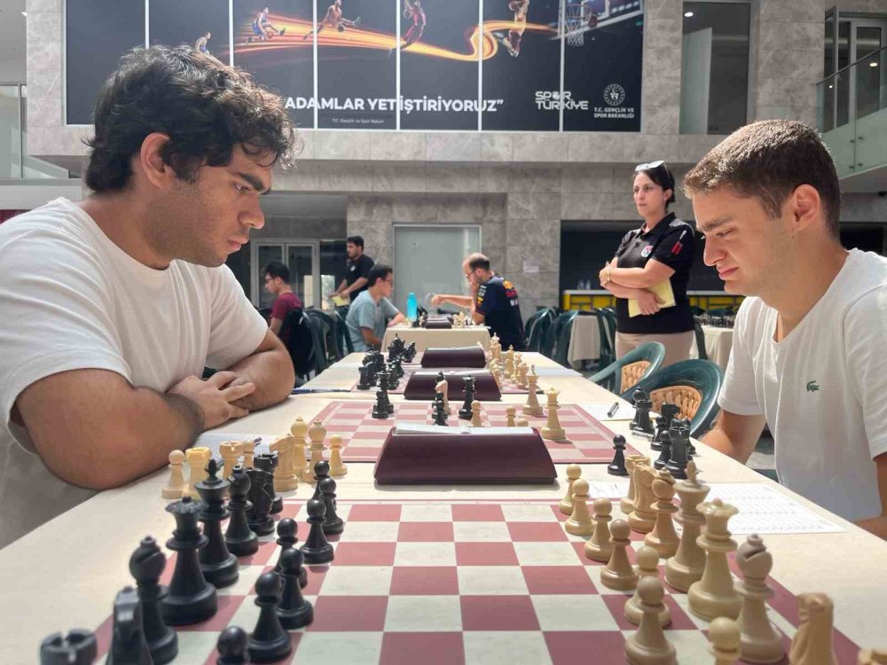 Veliler kan bağısında bulundu çocuklar kıyasıya yarıştı