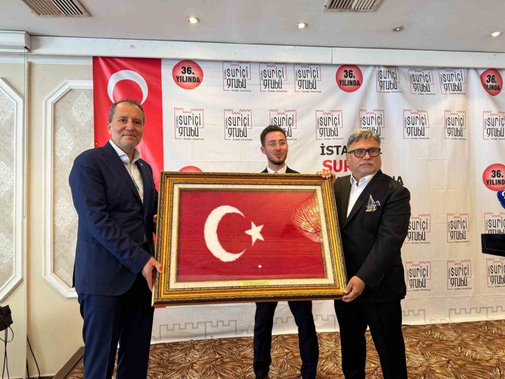 Fatih Erbakan: Türkiye’nin İslam alemine öncülük etmesi lazım