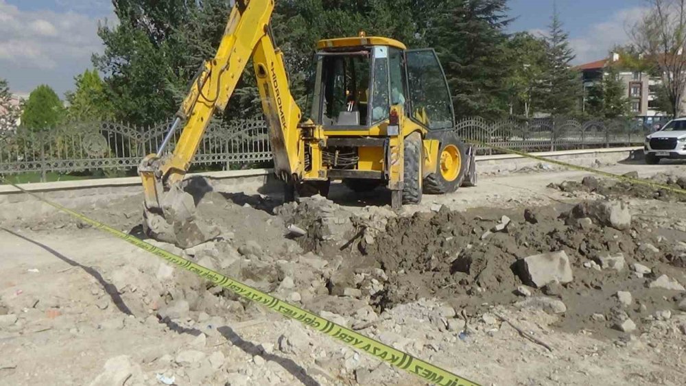 Konya'da Kentsel Dönüşüm Sırasında İnsan Kafatası ve İskeletler Bulundu