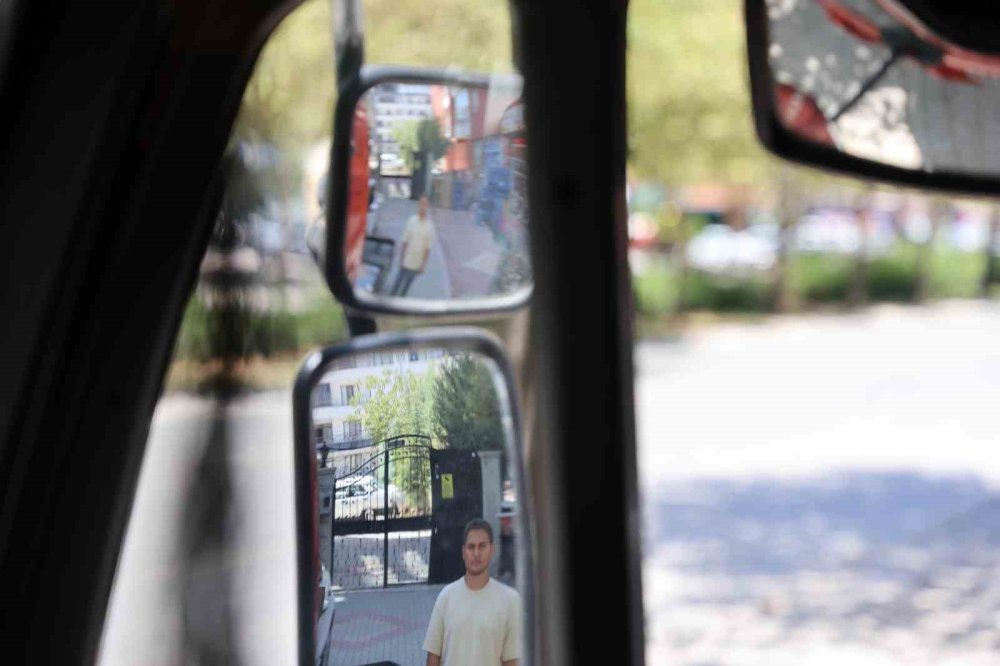 Trafikte Kör Nokta Tehlikesi: Büyük Araçlara Yaklaşmayın