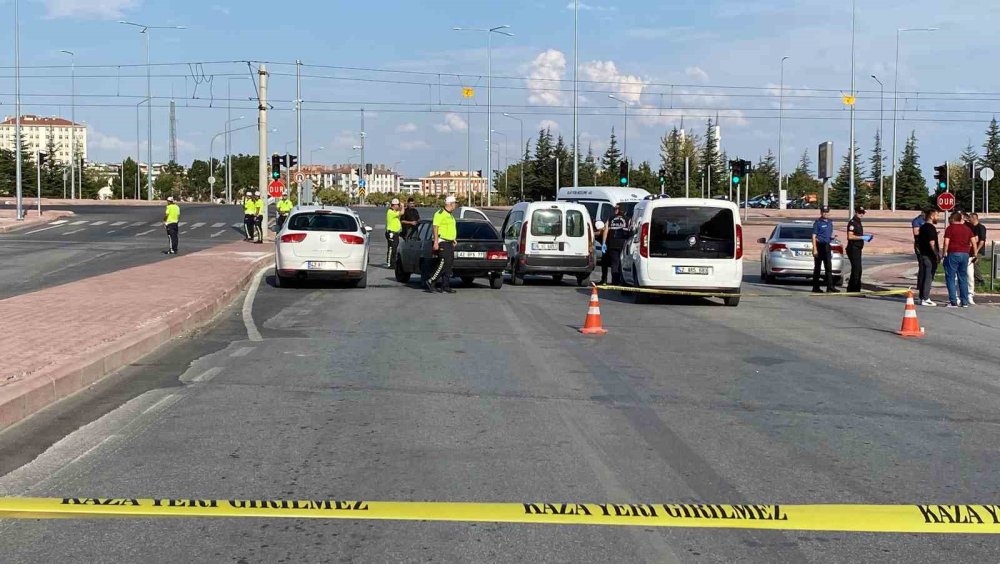 Konya’da polise silahlı saldırı: 2 polis yaralı