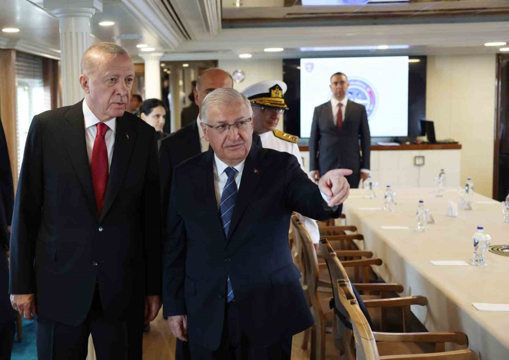 Cumhurbaşkanı Erdoğan Savarona'da
