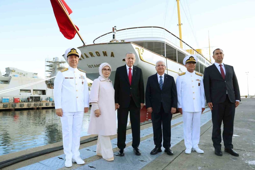 Cumhurbaşkanı Erdoğan Savarona'da