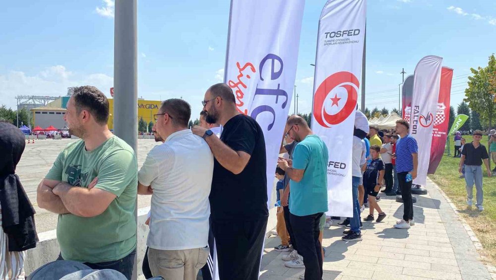 Konya’da ilk kez yapıldı: Ortalık toz duman oldu
