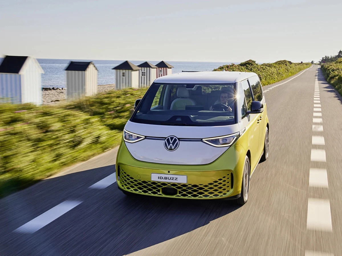 volkswagen-buzz-2.webp