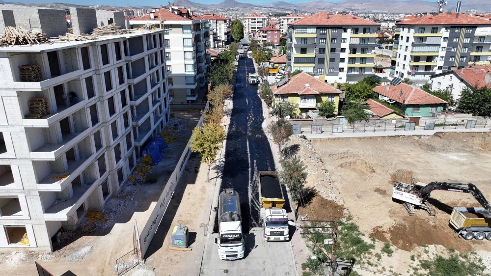 Karatay Belediyesi, Modern Yol Çalışmaları ile İlçenin Çehresini Değiştiriyor