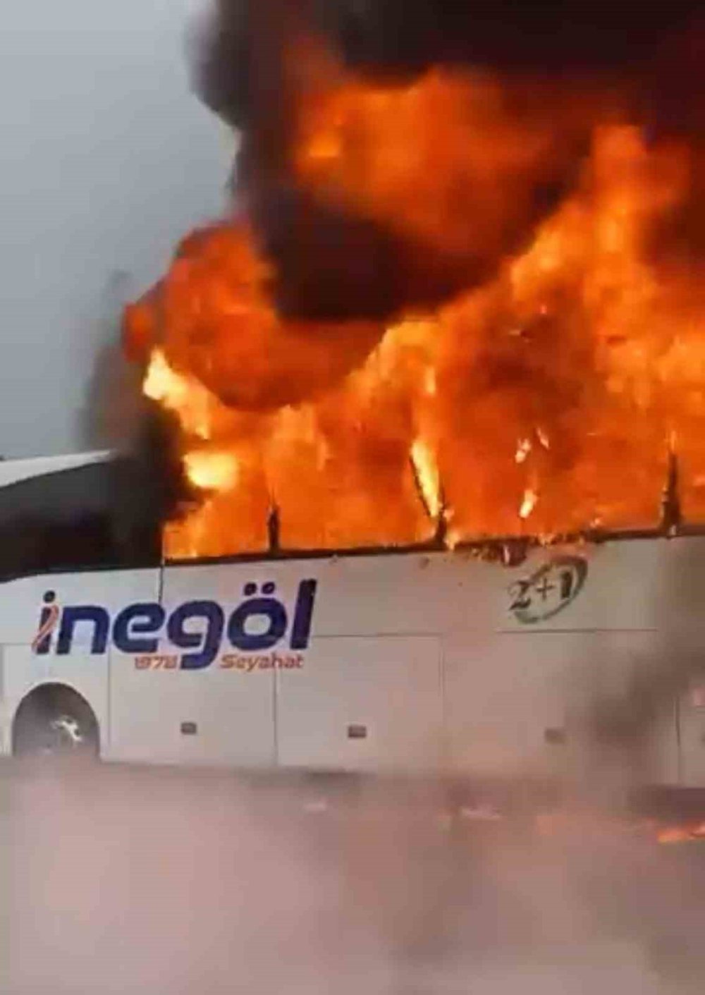 Yolcu otobüsünde can pazarı
