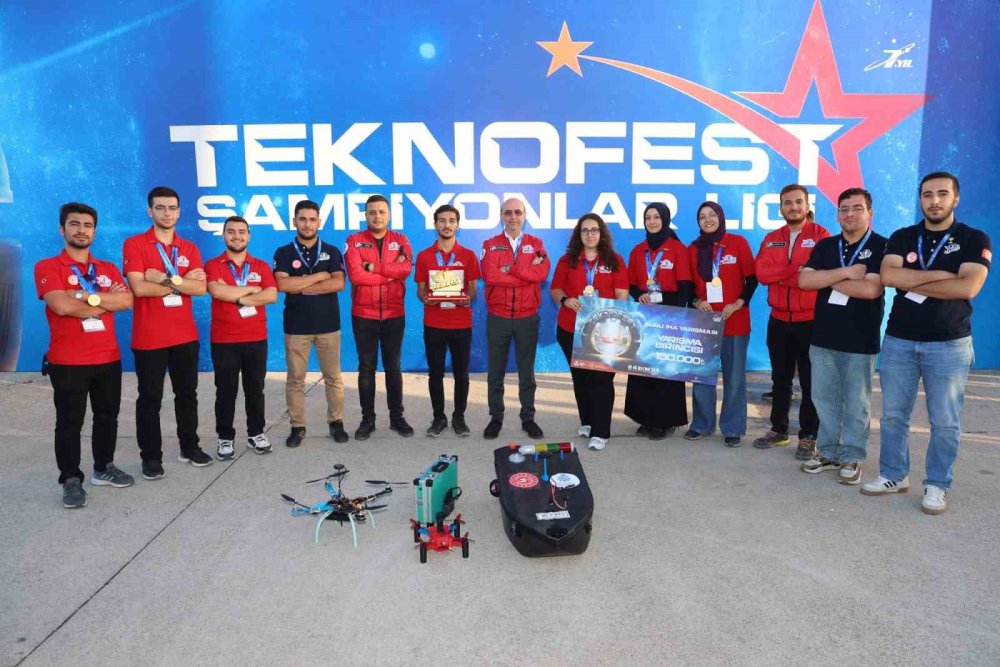 Selçuklu Gençlik Meclisi'nden TEKNOFEST Adana'da Büyük Başarı