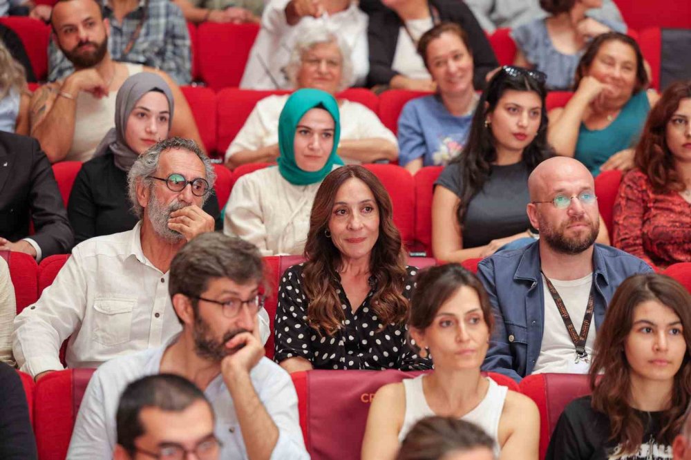 61. Uluslararası Antalya Altın Portakal Film Festivali’nde 'Ayşe' Filmi Seyirciyle Buluştu