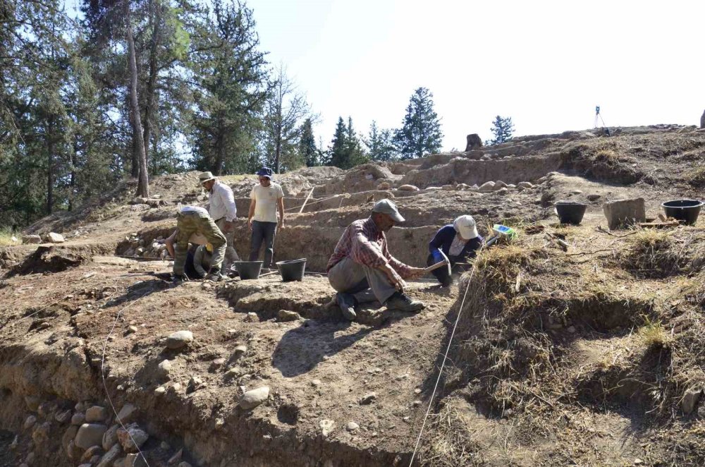 9 Bin Yıllık Yumuktepe Höyüğü'nde Kazı Çalışmaları Sona Erdi