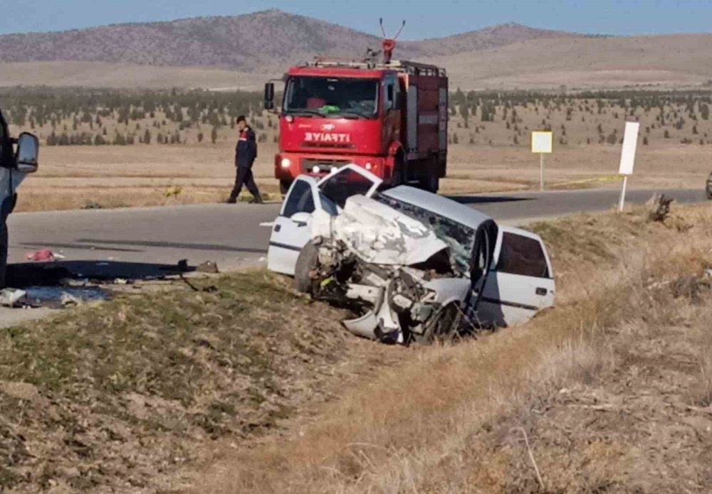 Afyon'da öğrenci servisinin karıştığı kazada ölü sayısı 4’e yükseldi